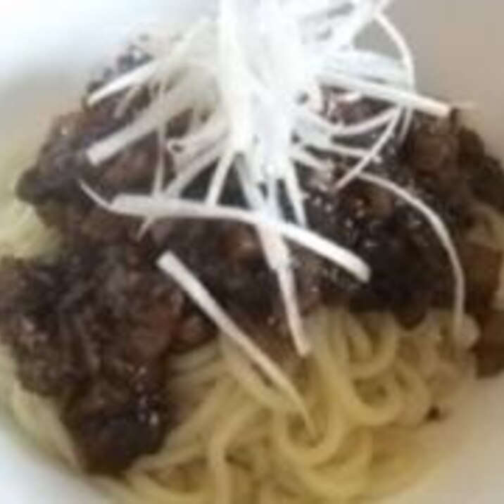 自家製ジャージャー麺